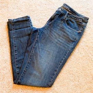 🍁🍁🍁Dark Wash Denim Jeans🍁🍁🍁